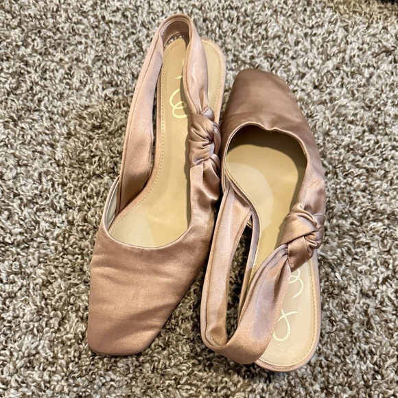 Sam Edelman // Meredith Heels // (7 - Soft Praline) - Picture 10 of 12